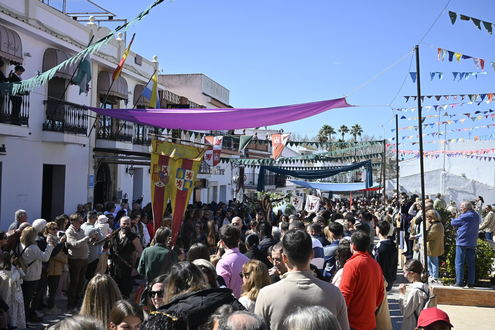 Las mejores imágenes de la Feria Medieval del Descubrimiento en Palos de la Frontera 2025