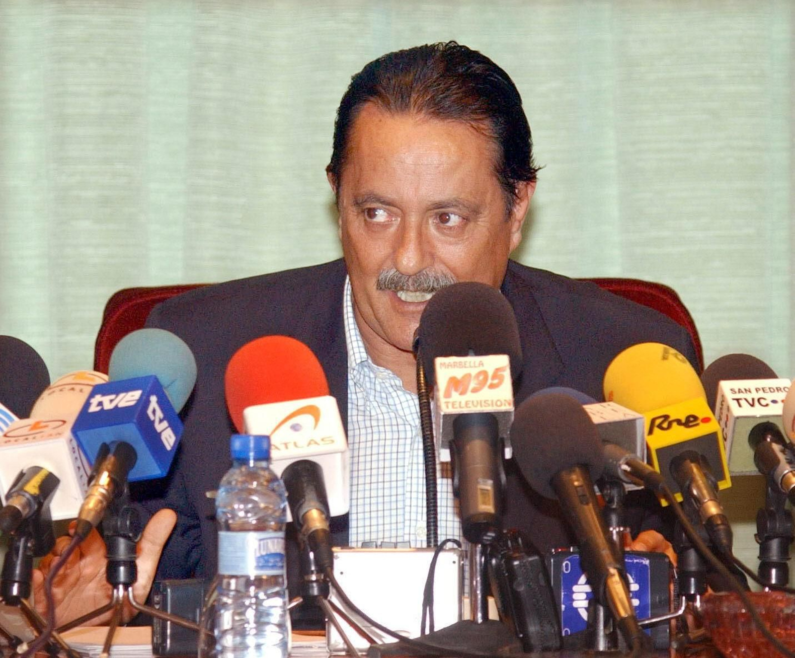 Julián Muñoz comparece como  alcalde marbellí en 2003