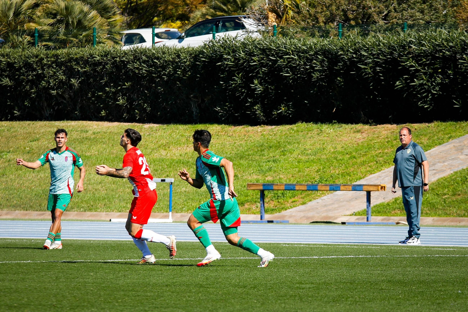 Las imágenes de Segunda RFEF entre Almeria B y recreativo de Granada