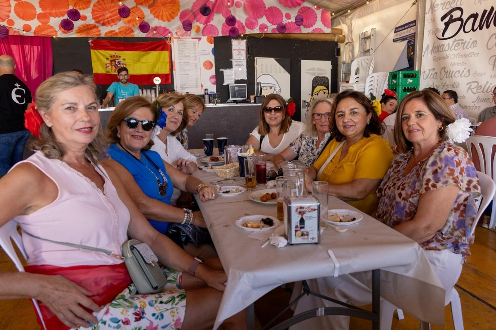 Las casetas de la Feria se llenan de comidas