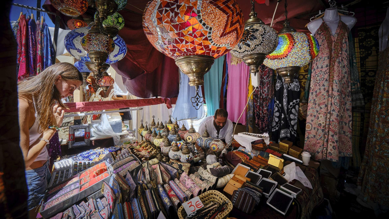 Inauguración del Mercado Andalusí de Cádiz .