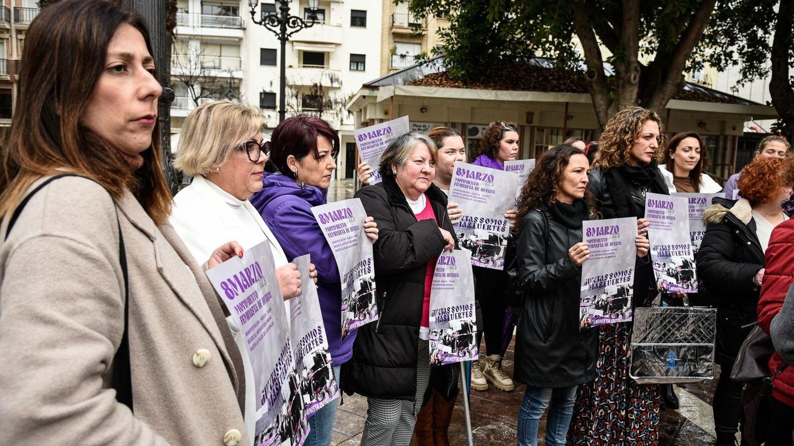 Las mujeres se echan a la calle para pedir una igualdad real en el 8-M