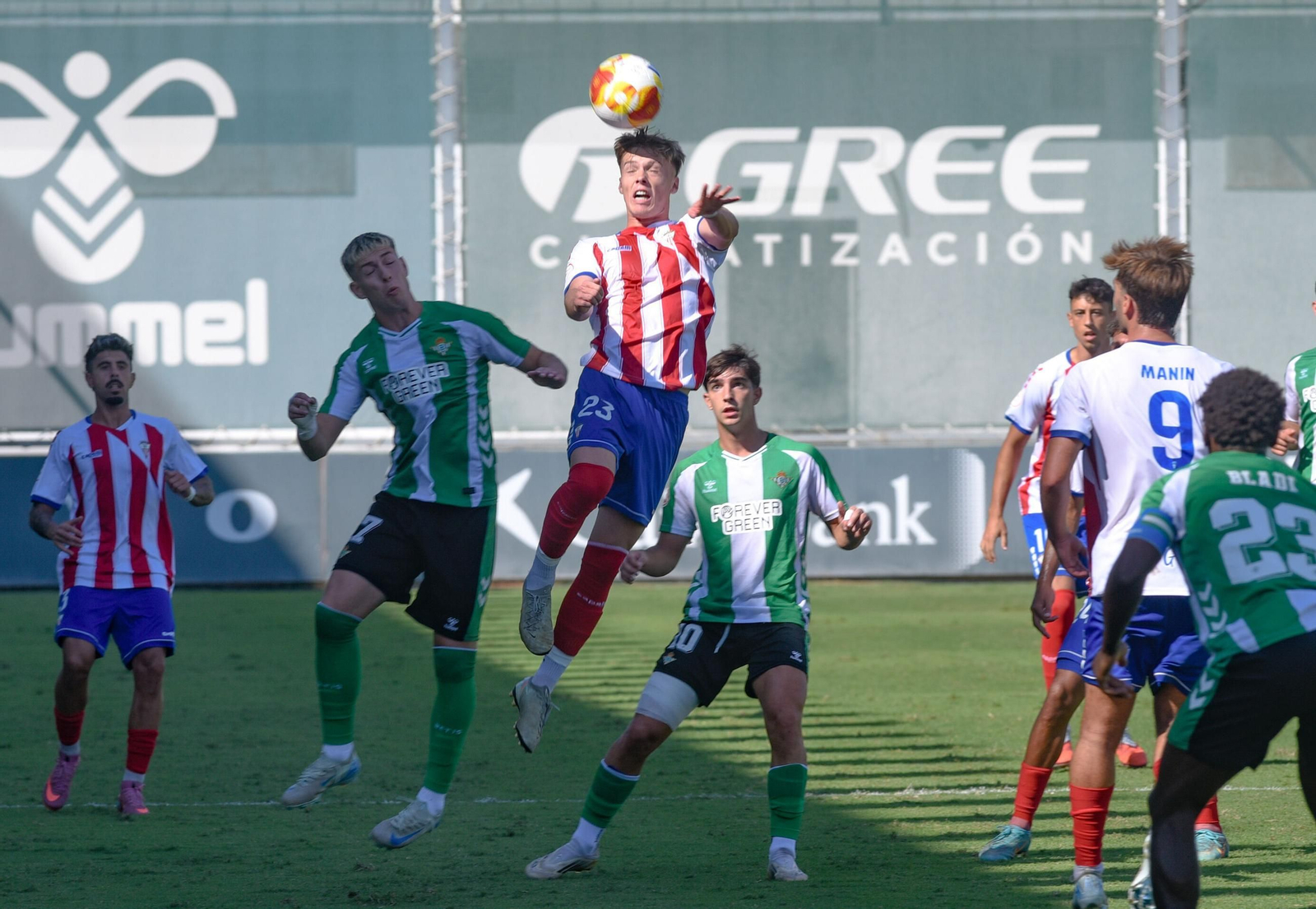 Las mejores fotos del Betis Deportivo - Algeciras CF de Primera Federación