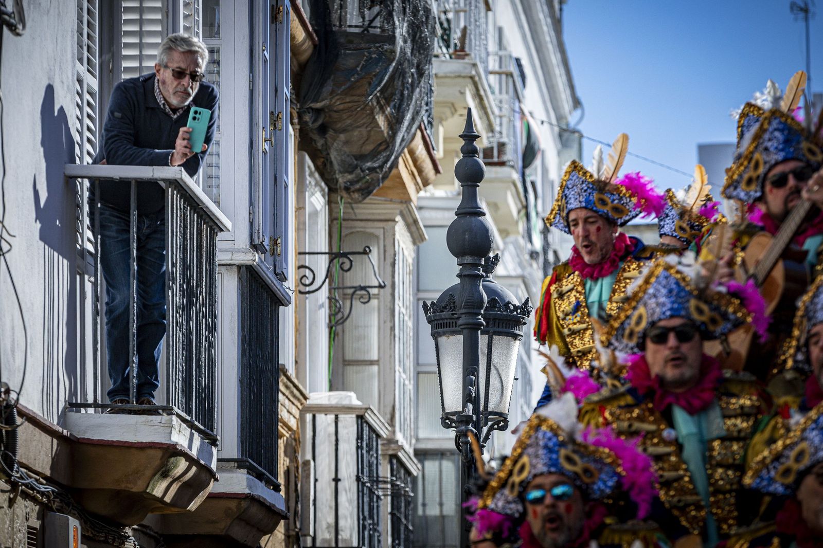 Las mejores imágenes del lunes de Carnaval de Cádiz 2026
