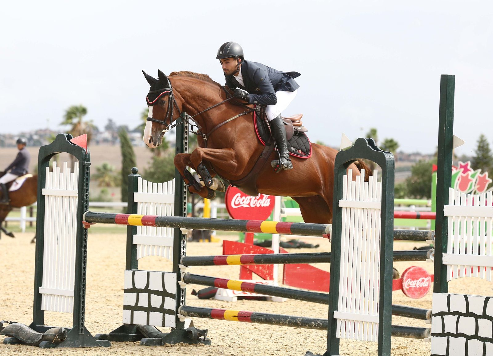 El olímpico Francisco Gaviño, en un salto, será la gran estrella de este concurso.