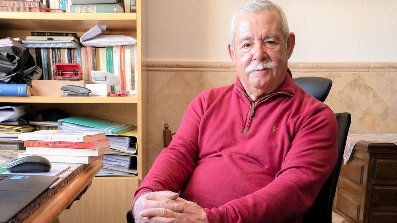 Luis Caparrós, autor de la obra.