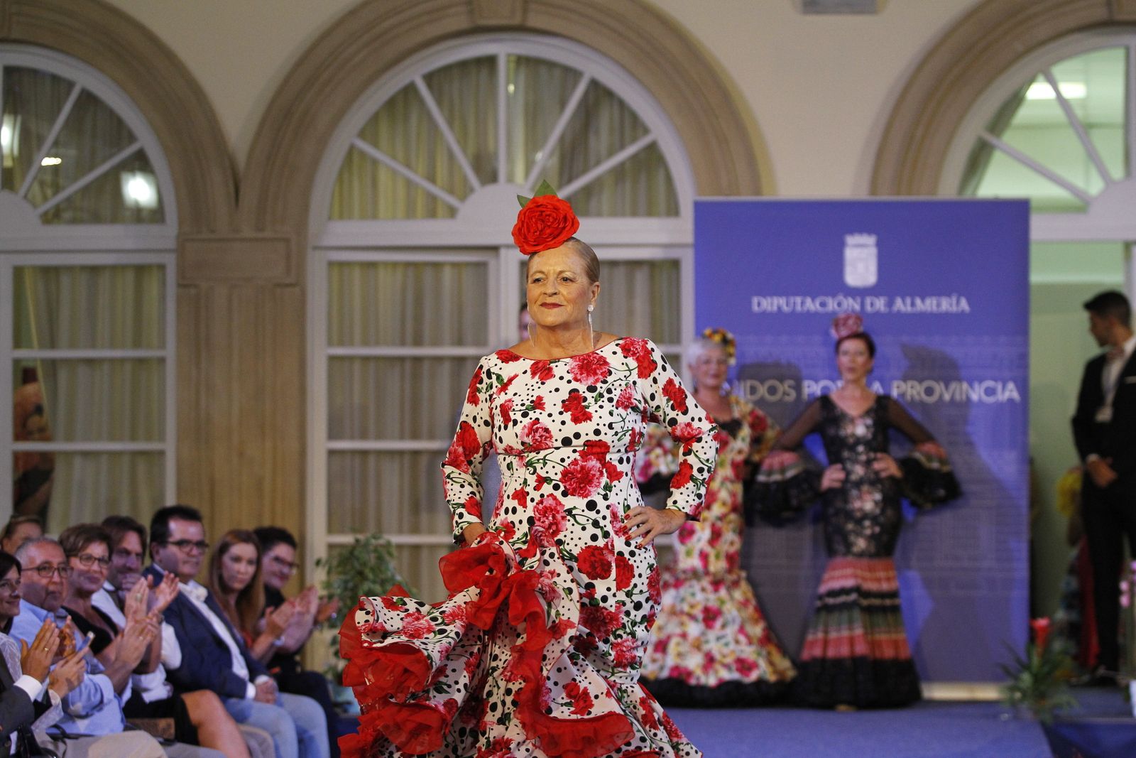 Fotogalería desfile de moda Asociación de Fibromialgia de Almería AFIAL