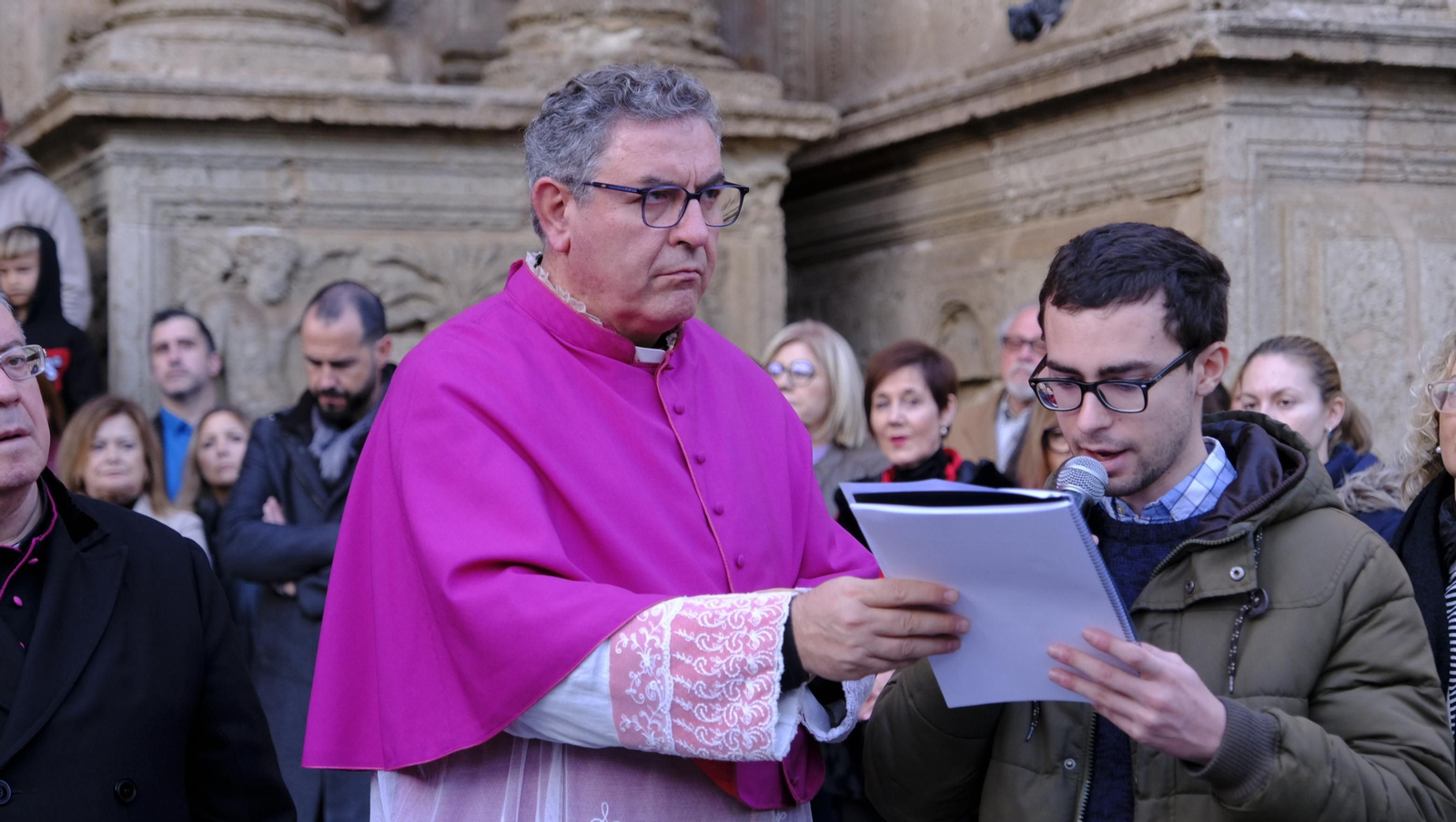 Las imágenes del Vía Crucis del Cristo de la Escucha