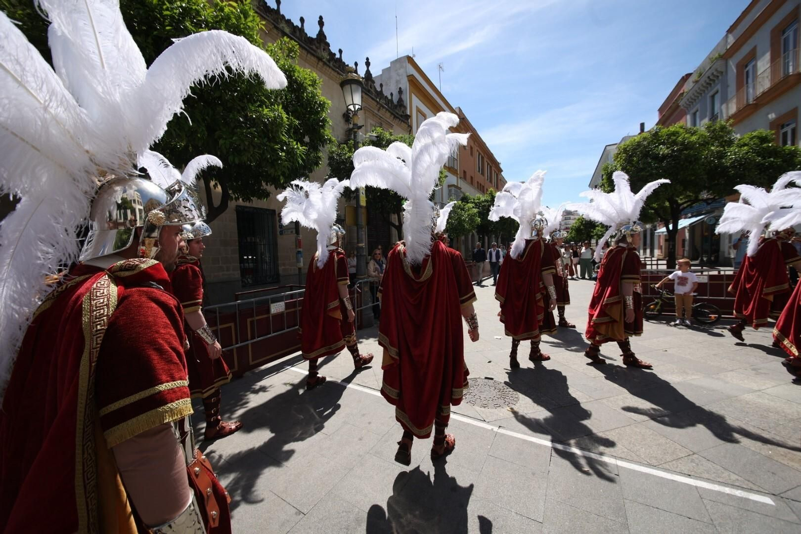 La guardia romana del Señor del Consuelo de la hermandad del Transporte