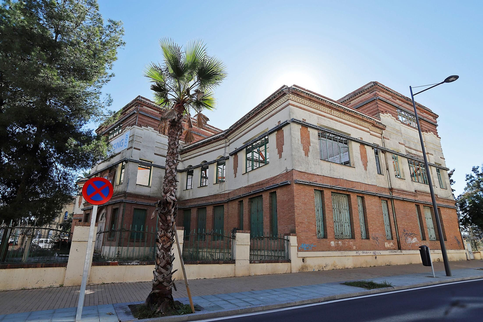 Antiguo Colegio de Ferroviarios. Antiguo Colegio de Ferroviarios.