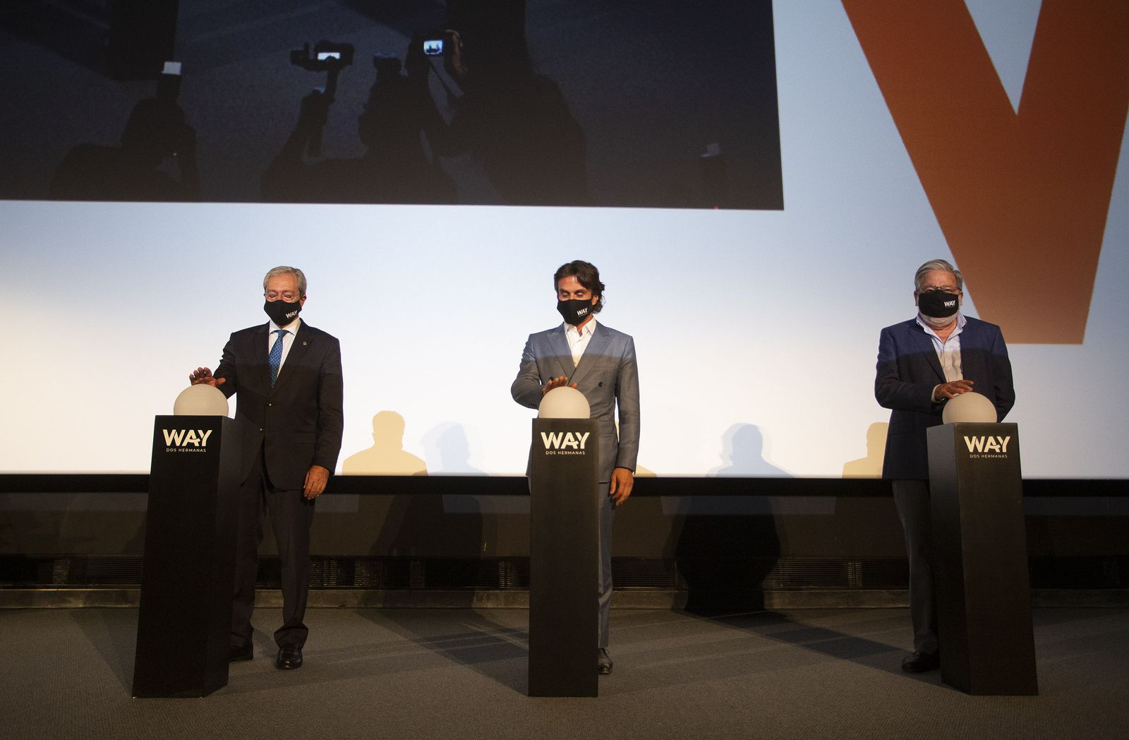 Las imágenes del espacio comercial Way Dos Hermanas