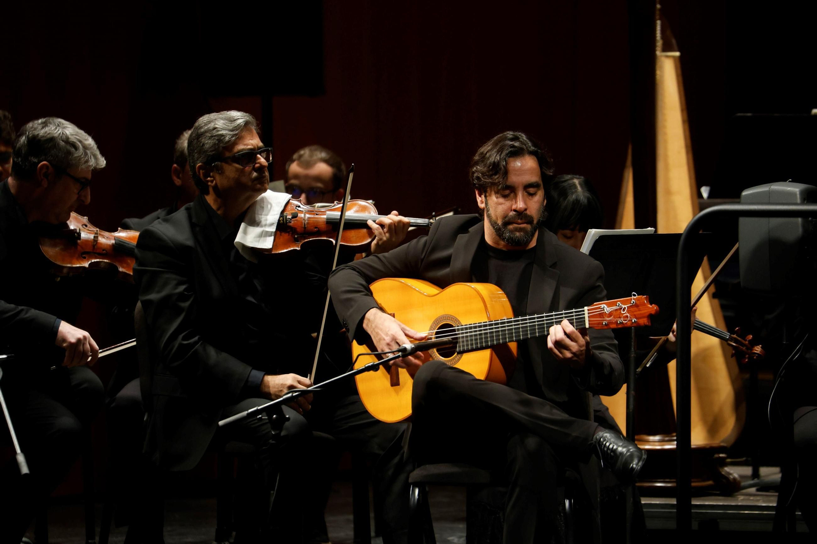 El concierto de Daniel Casares junto a la Orquesta de Córdoba, en imágenes