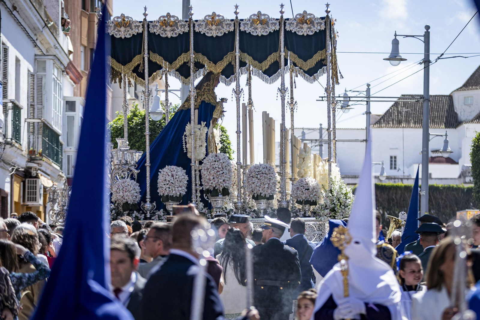 Las imágenes de la hermandad de Cristo Rey (Borriquita) en la Semana Santa de San Fernando 2025