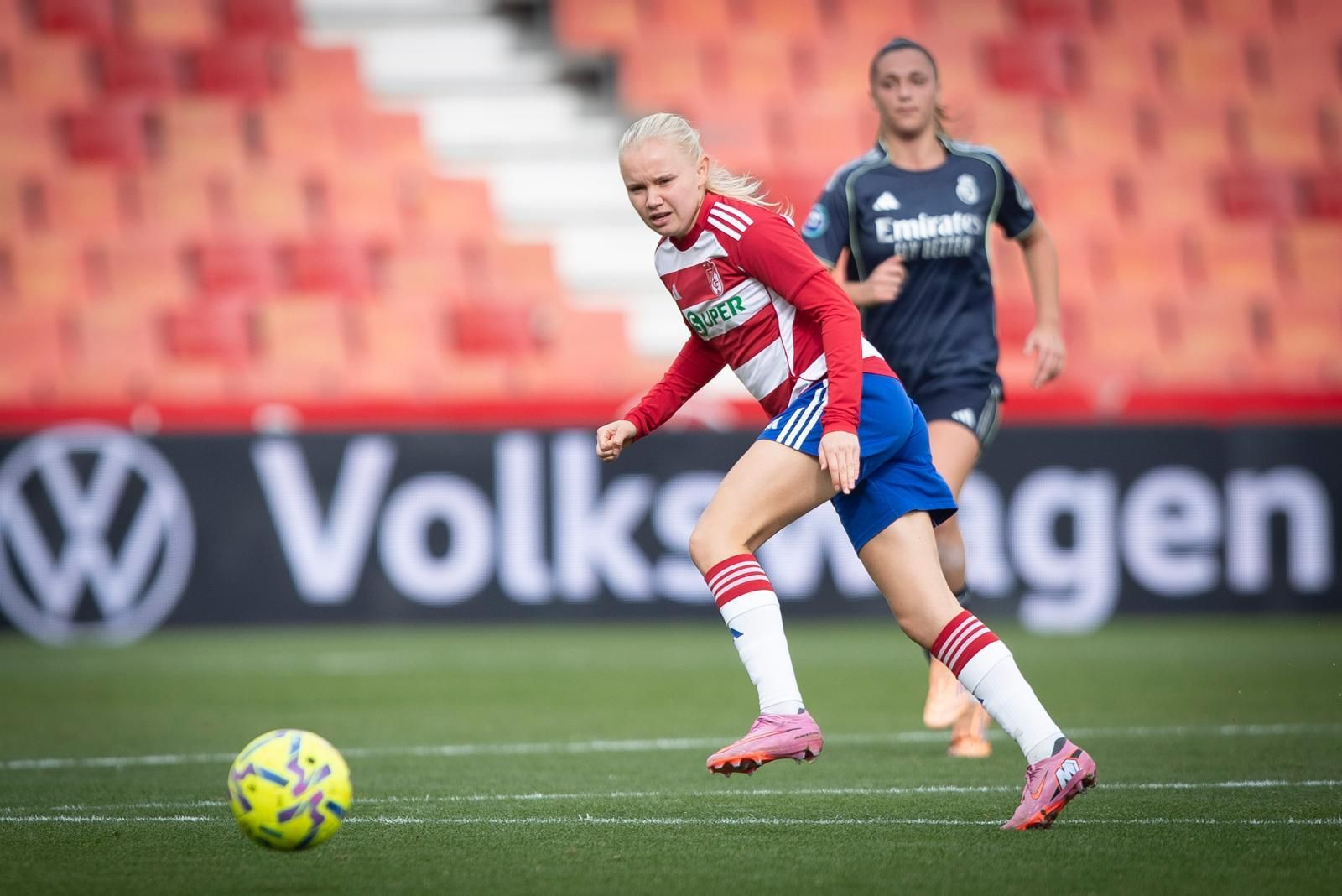 Las mejores imágenes del Granada Femenino-Real Madrid