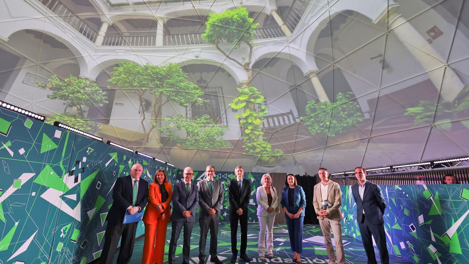 El Espacio Fundación Unicaja con el que la institución celebra su décimo aniversario, en imágenes