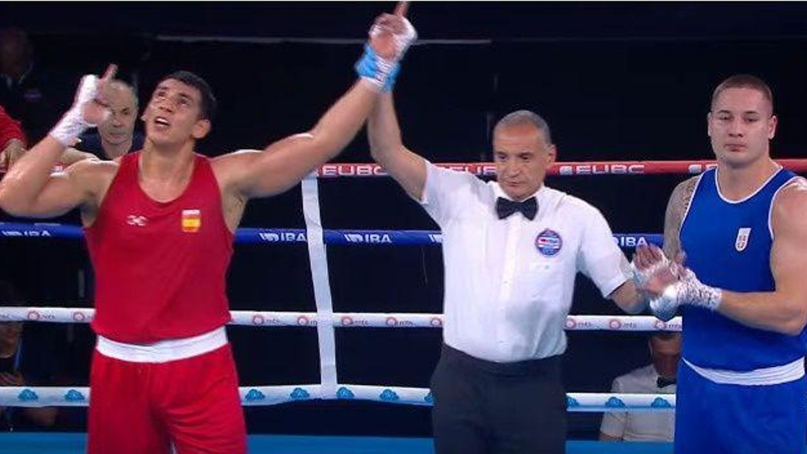 Ayoub Ghadfa, al ganar el pase.