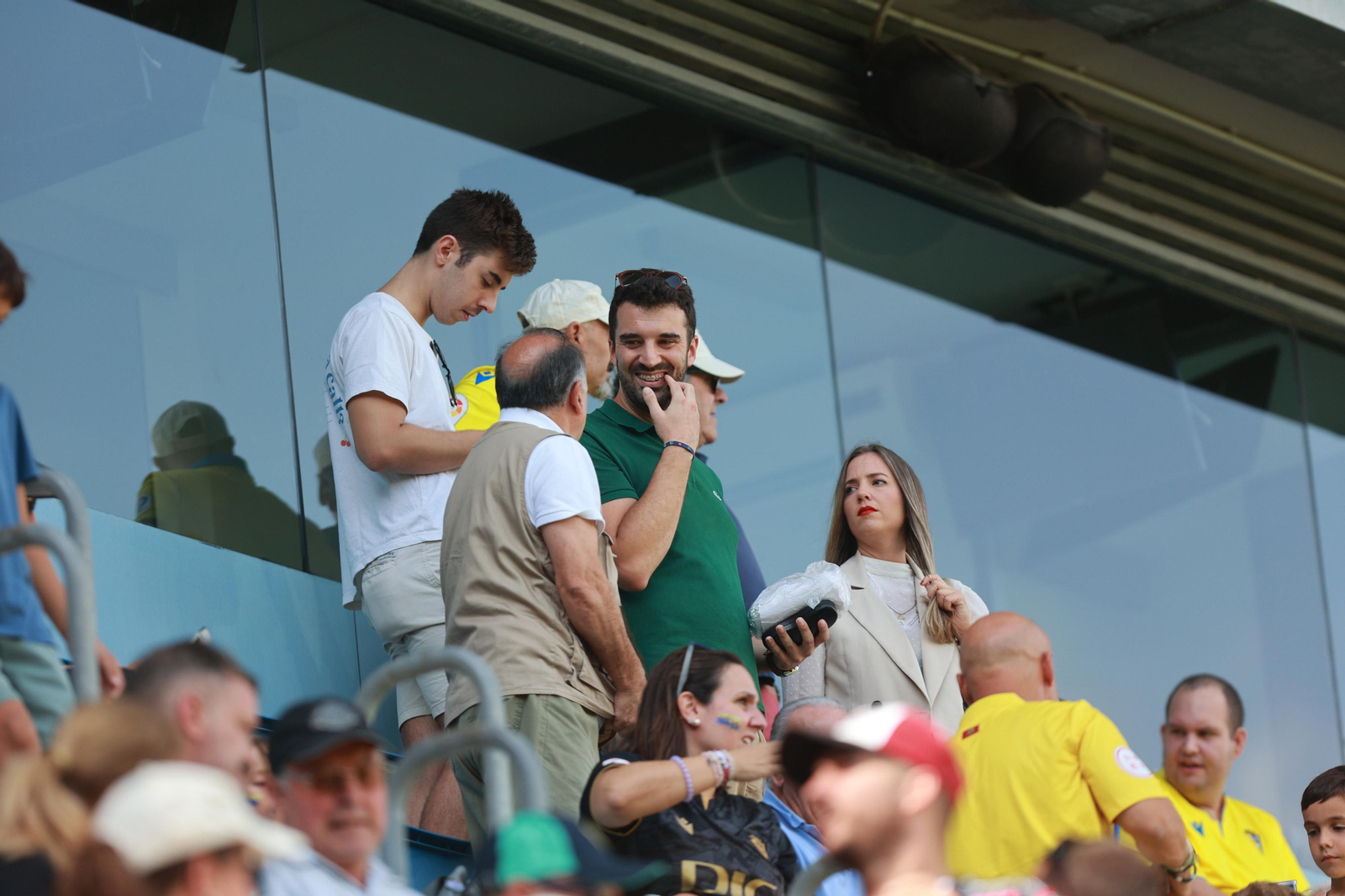 Búscate en las imágenes del Cádiz CF-Girona