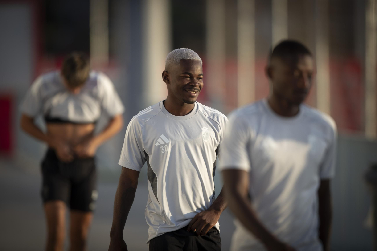 Las mejores imágenes del primer entrenamiento del Granada CF