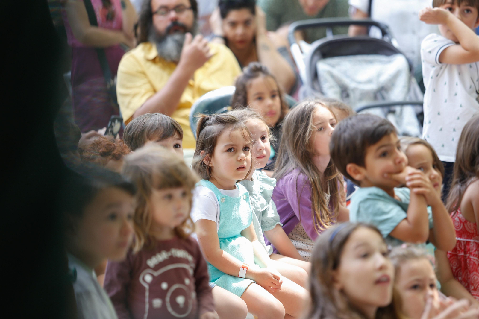 El festival "Calenduleando" transforma el parque María Cristina en un bosque encantado, en imágenes