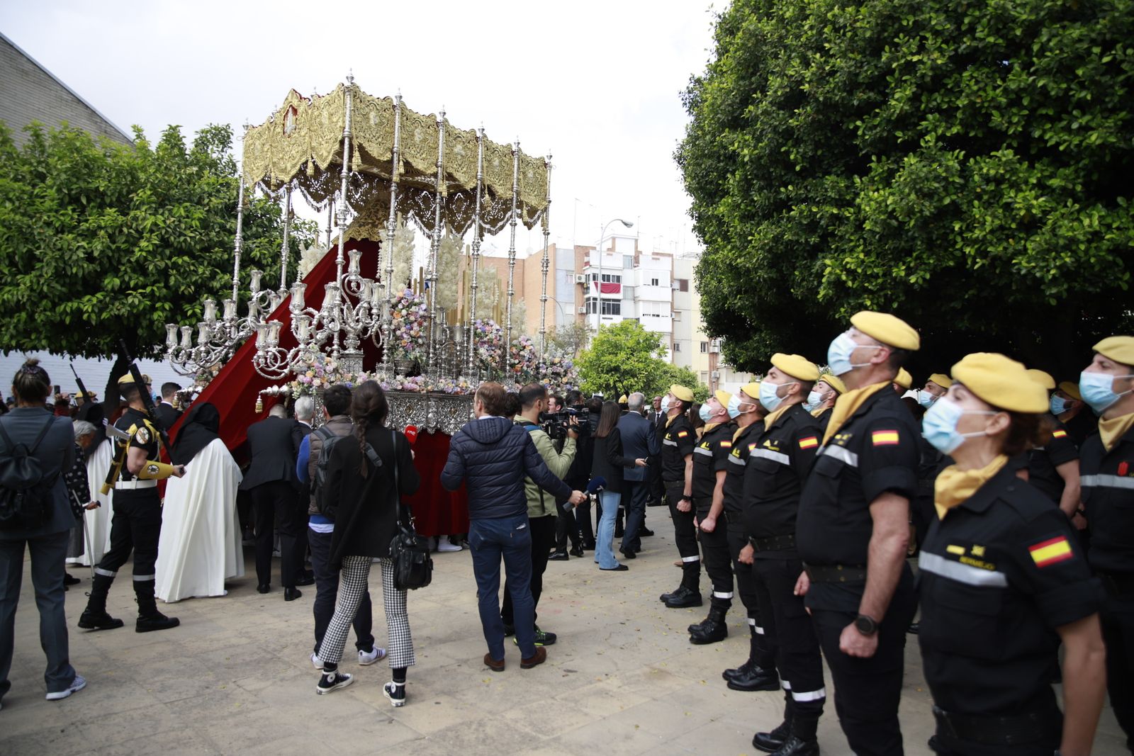 Fotos de La Hermandad de San Pablo  un Lunes Santo en la Semana Santa de Sevilla