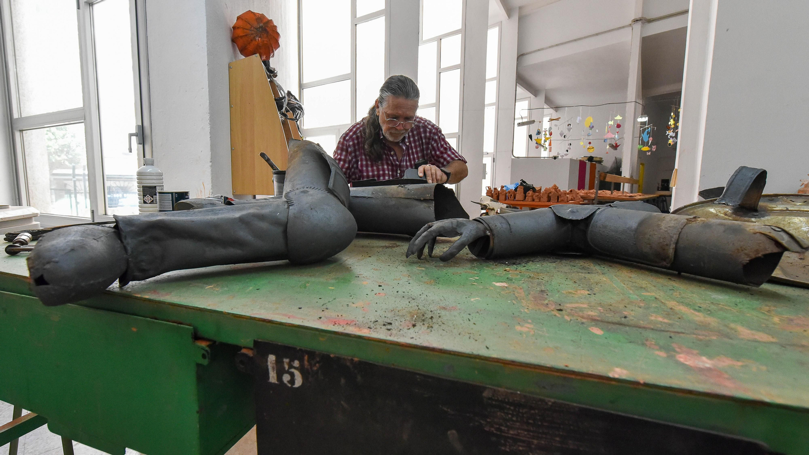 Las fotos de la restauración del Quijote de la Escuela de Arte de Algeciras