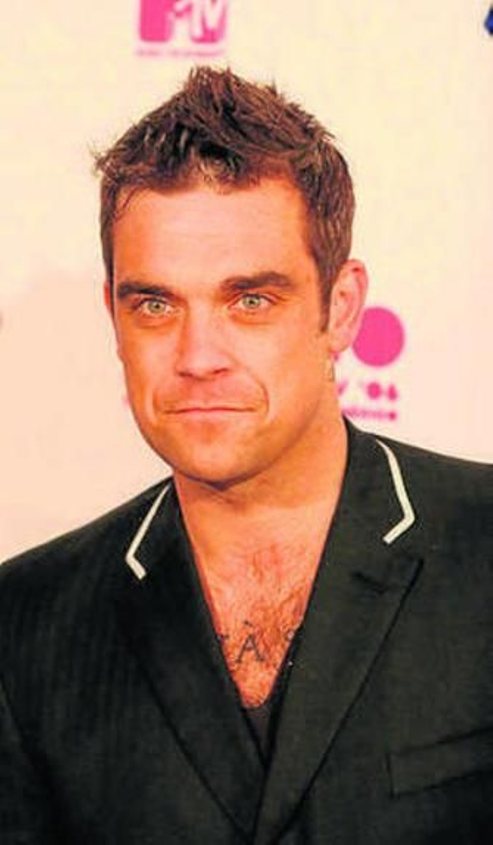 Robbie Williams lanza nuevo álbum