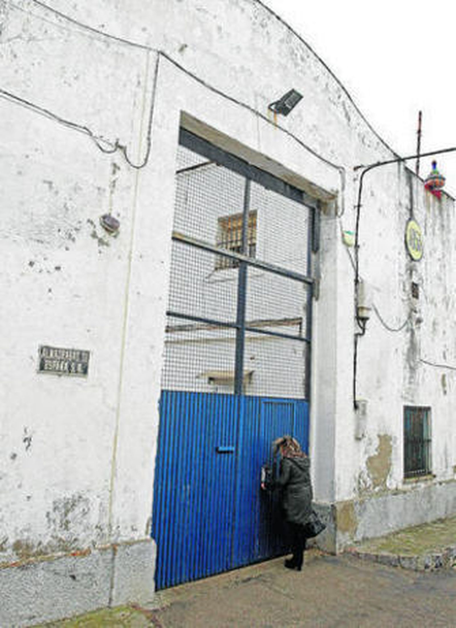 La fachada de la almadraba de Tarifa, ayer.