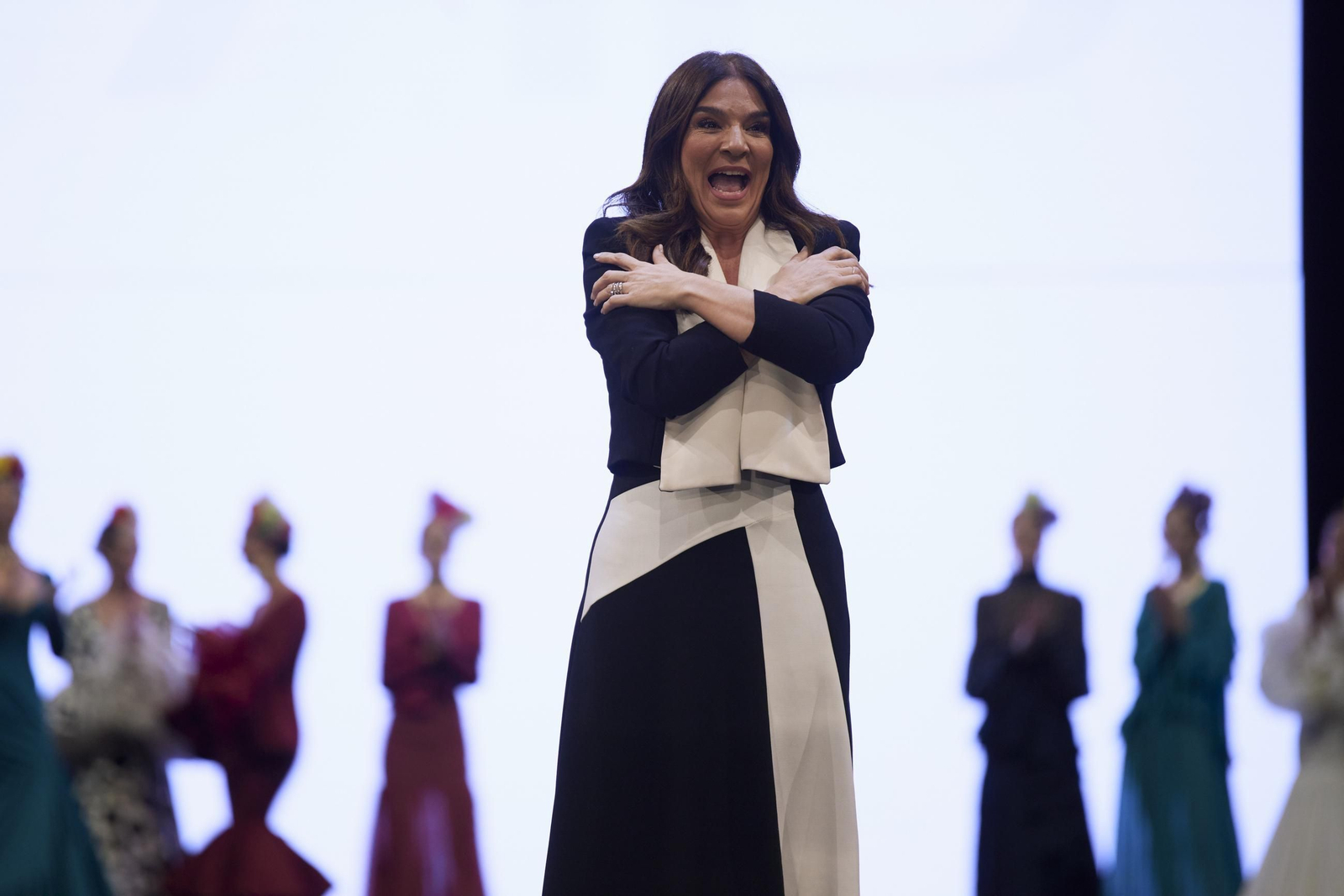 El desfile de Raquel Bollo en SIMOF 2025, todas la fotos