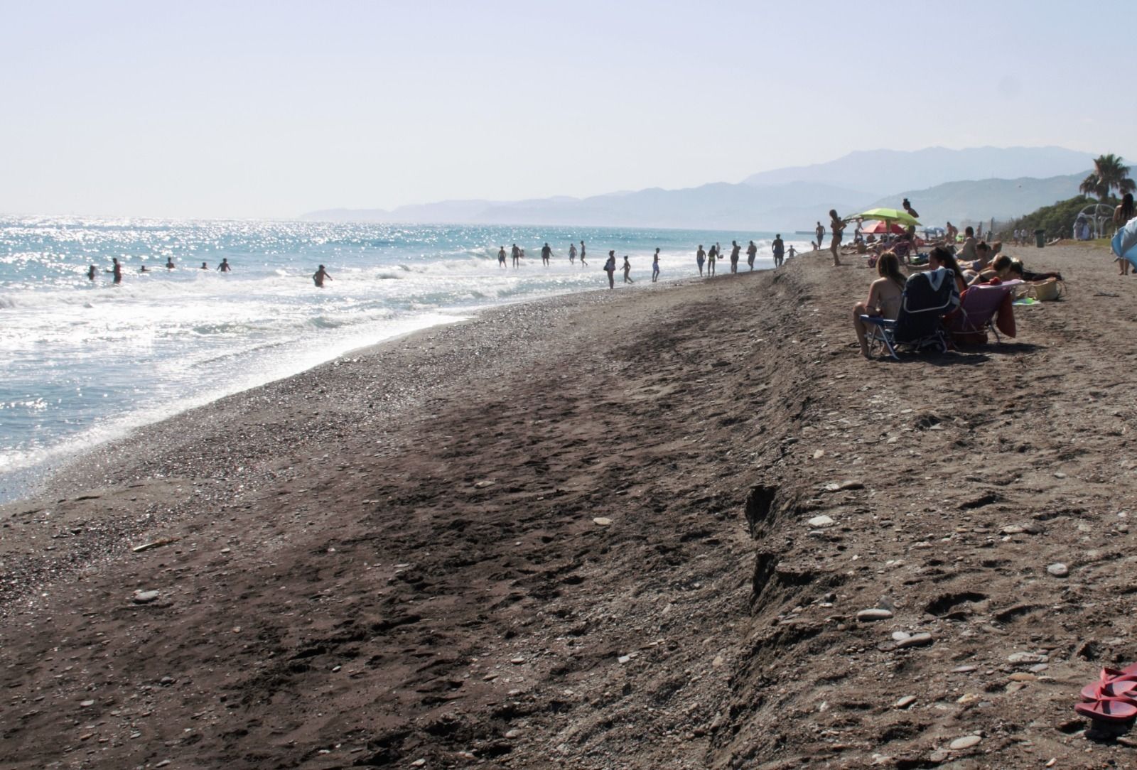 El temporal daña Playa Granada una vez más