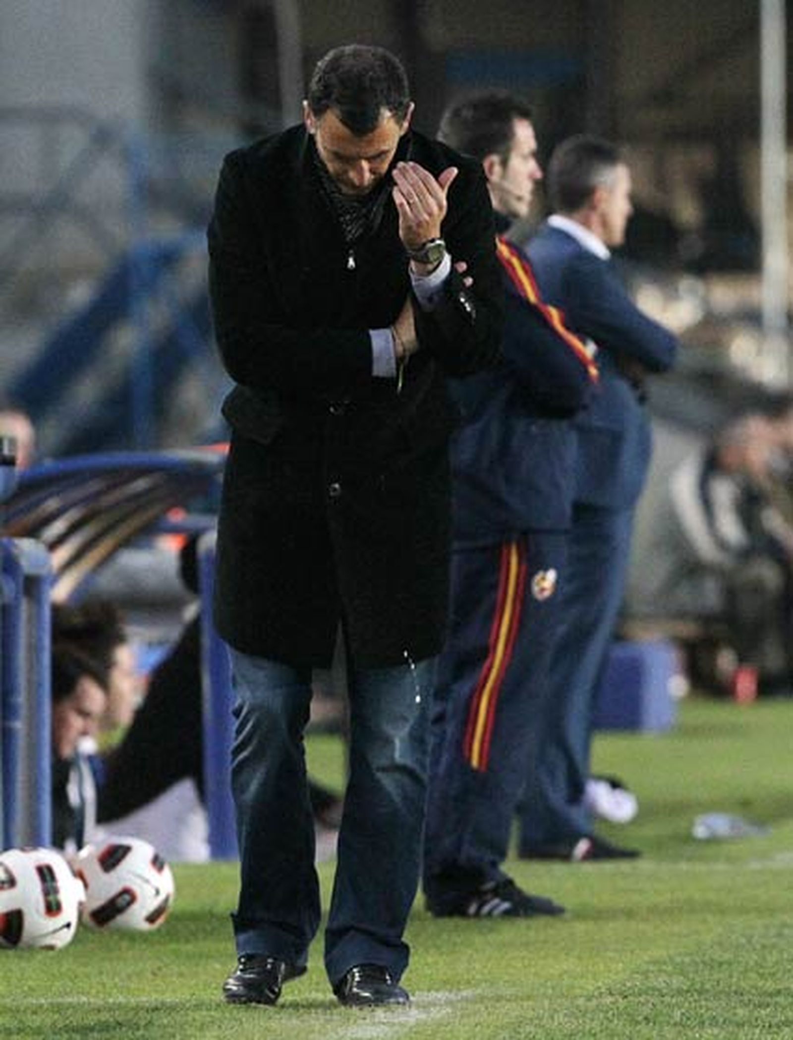 El Xerez se adelanta en el marcador pero la expulsión de Lombán abre el camino de la remontada del Córdoba que acaba ganando con facilidad 1 a 3

Foto: Miguel Angel Gonzalez