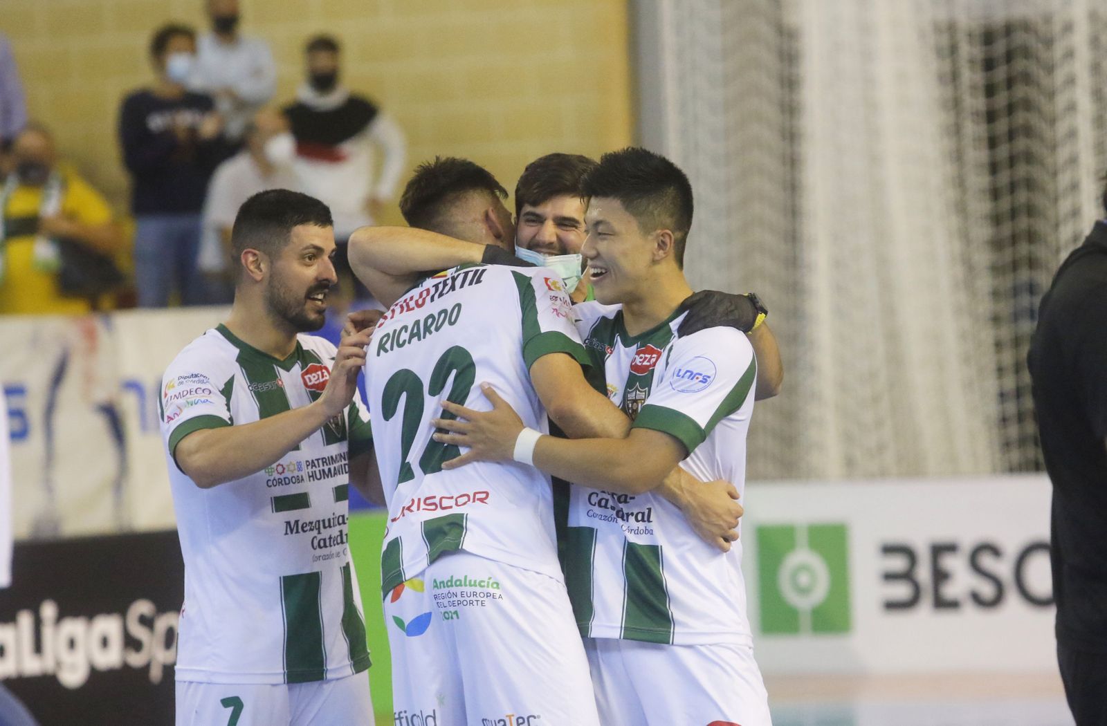Las fotos de la hazaña: la victoria del Córdoba Futsal ante el Barça