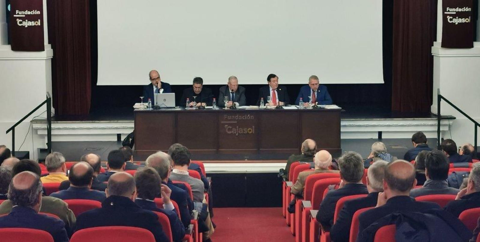 La asamblea del Consejo celebrada este noche.