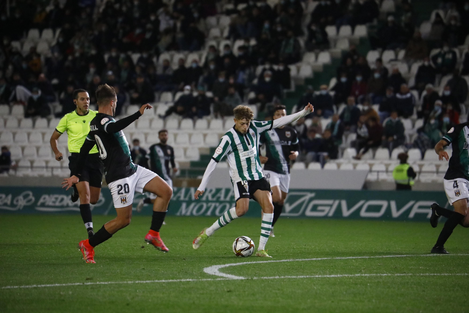 La goleada del Córdoba CF al Mérida, en imágenes