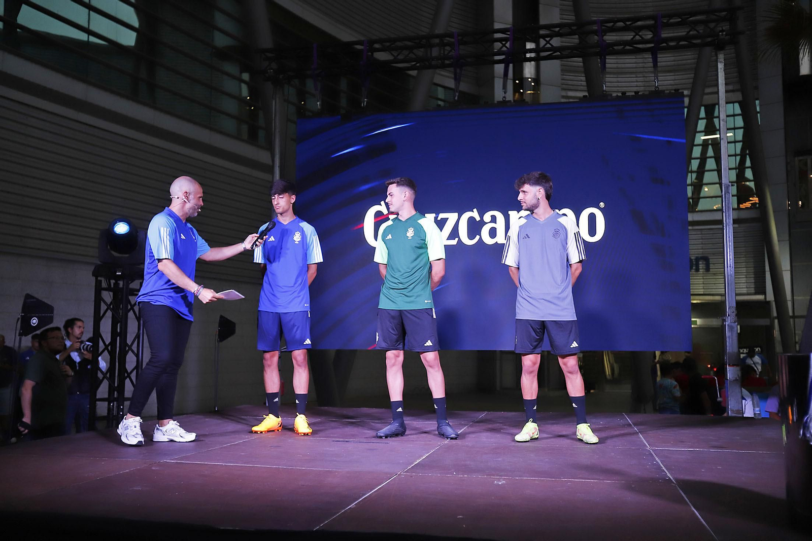 Imágenes de las nuevas equipaciones del Recreativo de Huelva para la temporada 2023/24