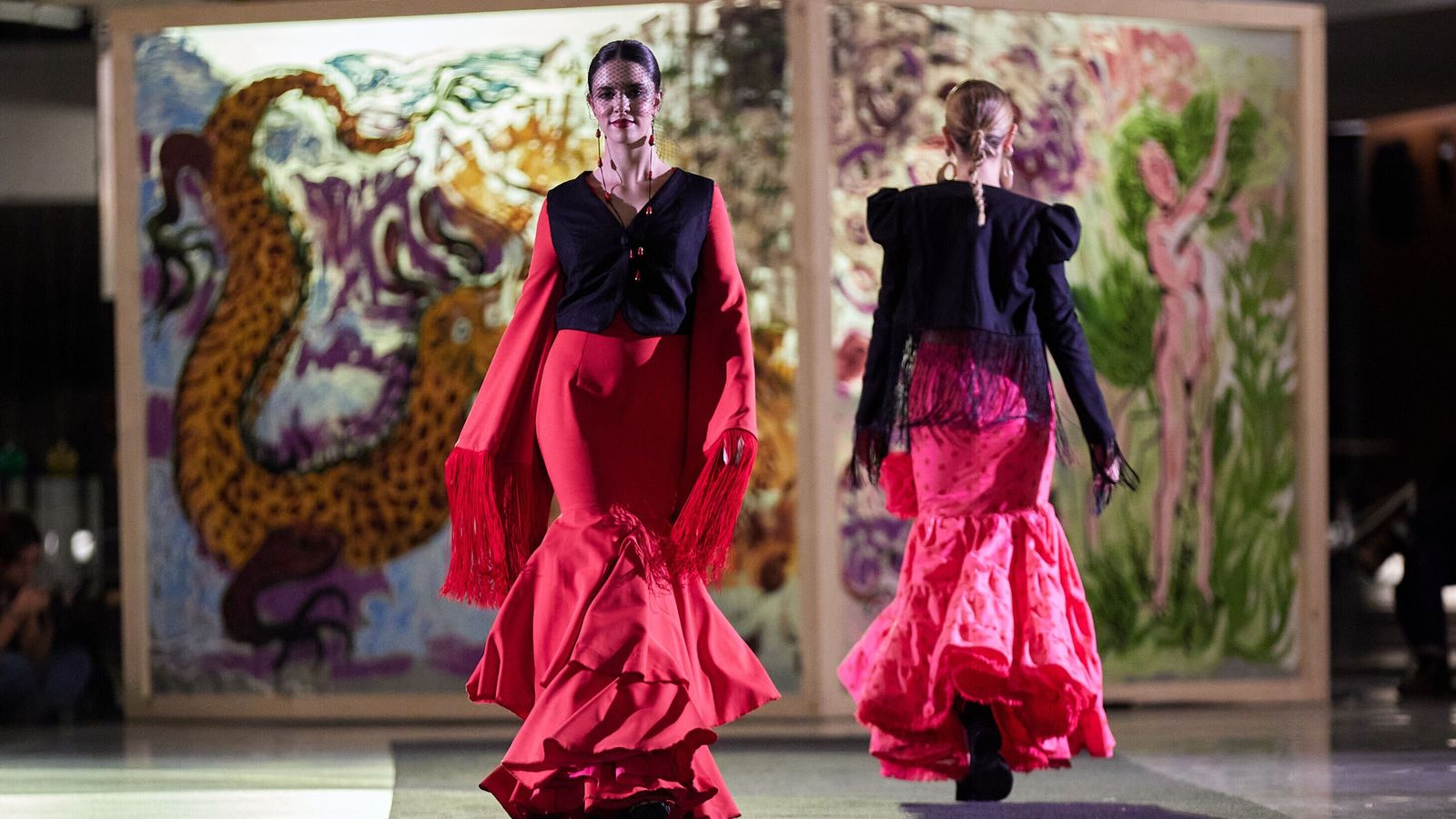 La moda flamenca se hizo presente con "Los Jarrones de la Alhambra" y "Pulpolé".