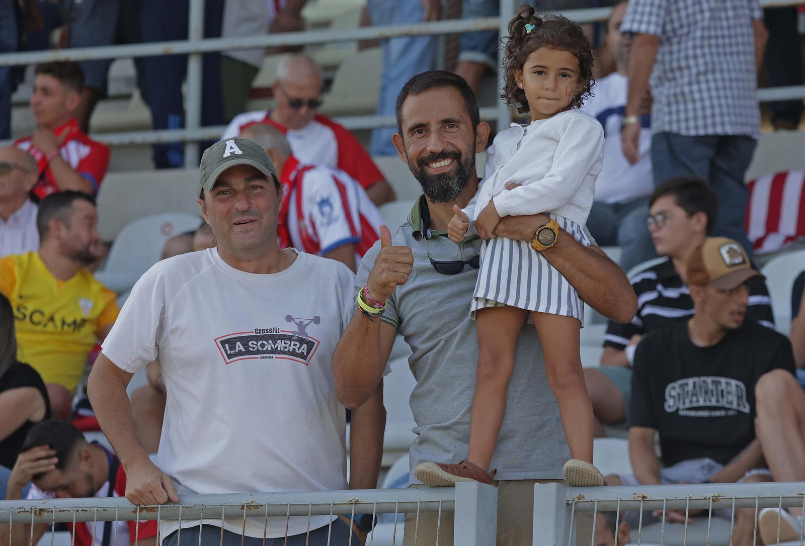 Búscate en el Nuevo Mirador durante el Algeciras CF - Marbella FC