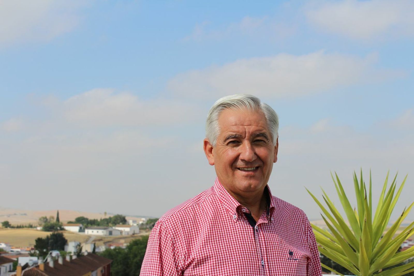 El alcalde de El Cuervo, Francisco Cordero (IU).