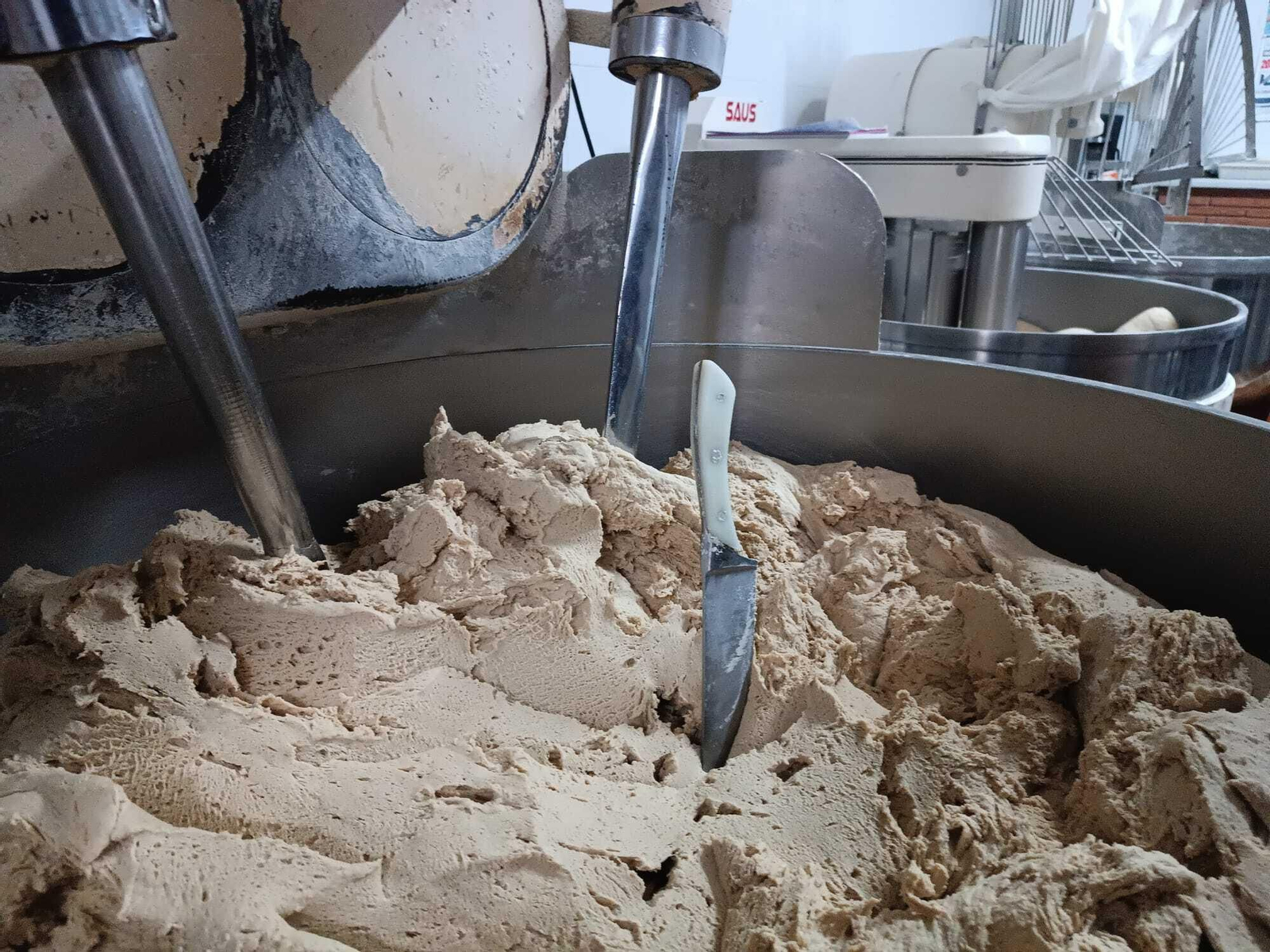 Una noche de trabajo en el obrador del pan de Pelayo Una noche de trabajo en el obrador del pan de Pelayo