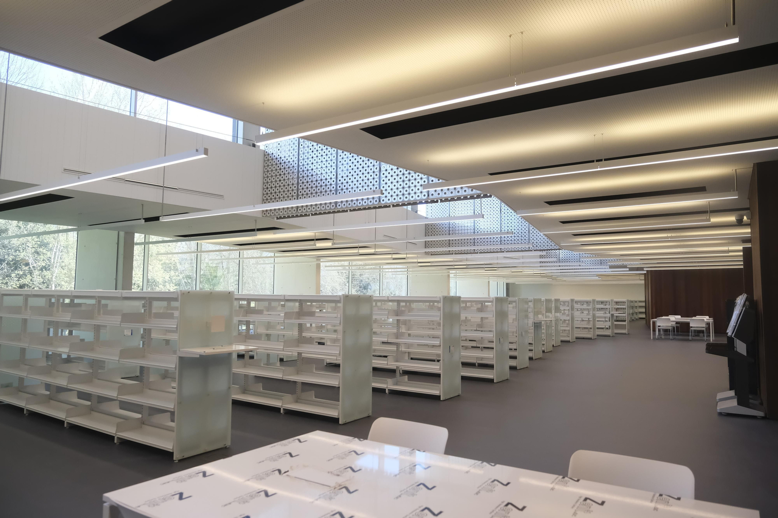 La entrega de la llave de la Biblioteca del Estado de Córdoba, en imágenes
