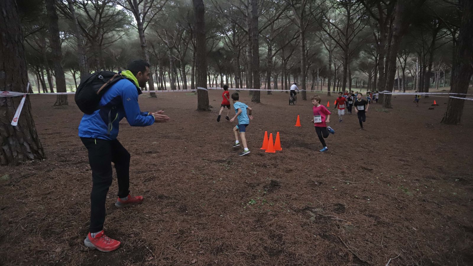 Fotos del III Cross Pinar del Rey en San Roque