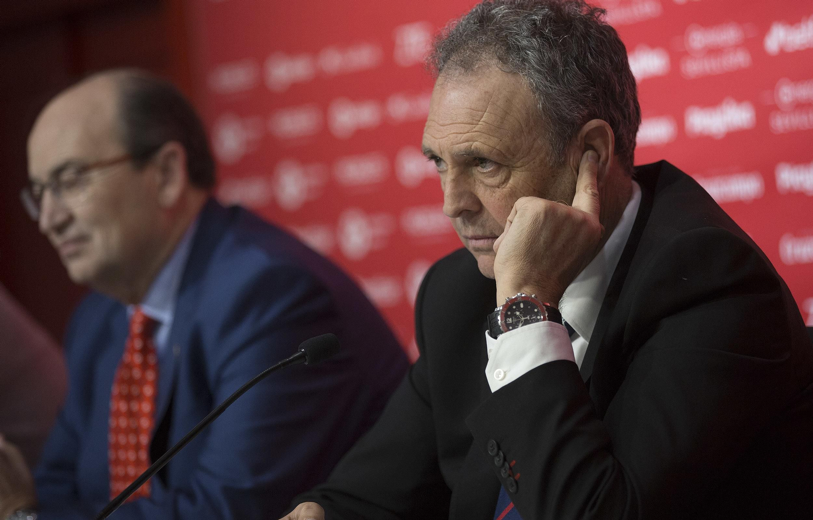 Las imágenes de la presentación de Wöber