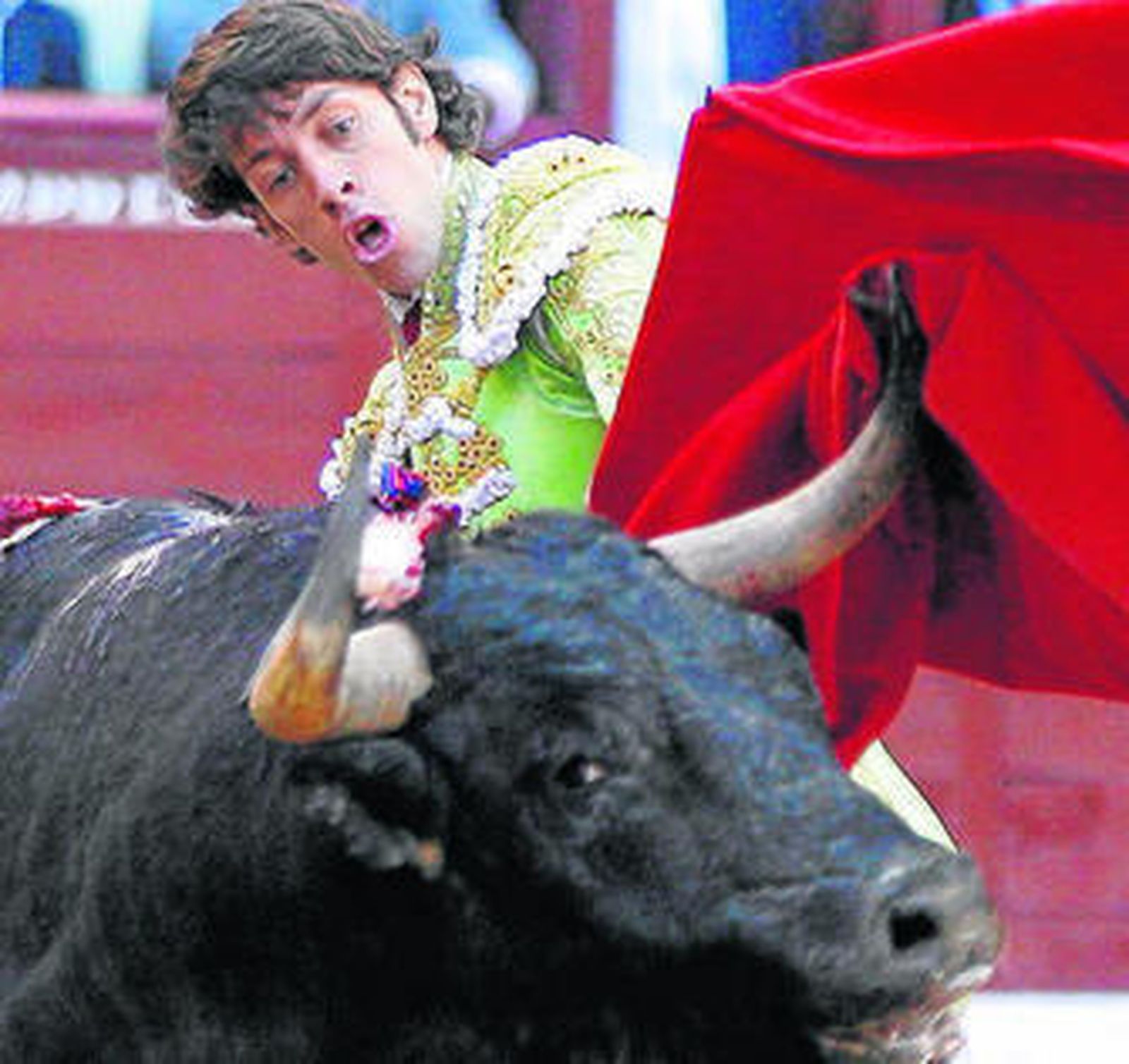 Antonio Nazaré, durante su actuación, ayer en la plaza de Las Ventas.