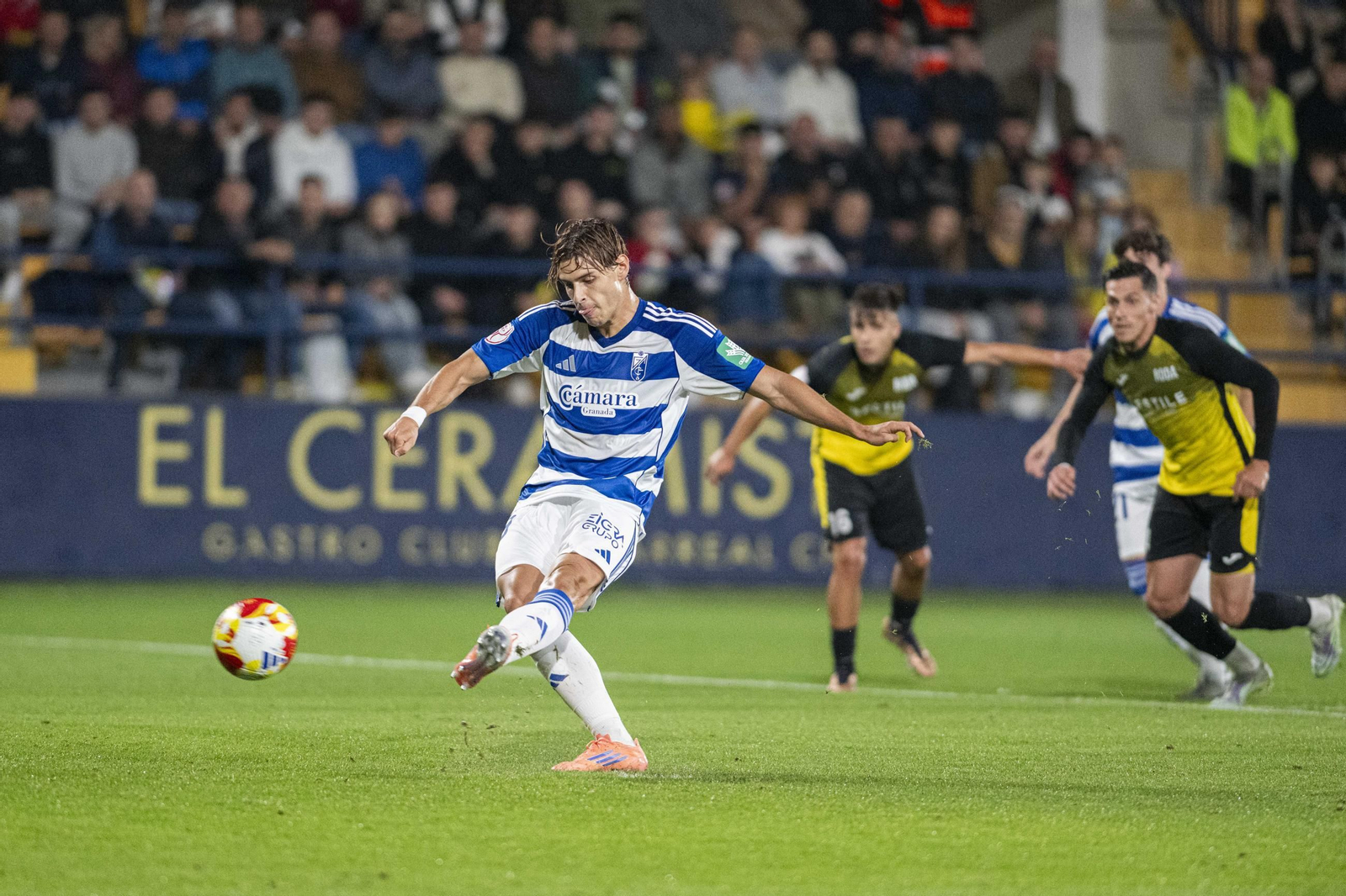 Las mejores imágenes del partido del Granada CF ante el CD Roda