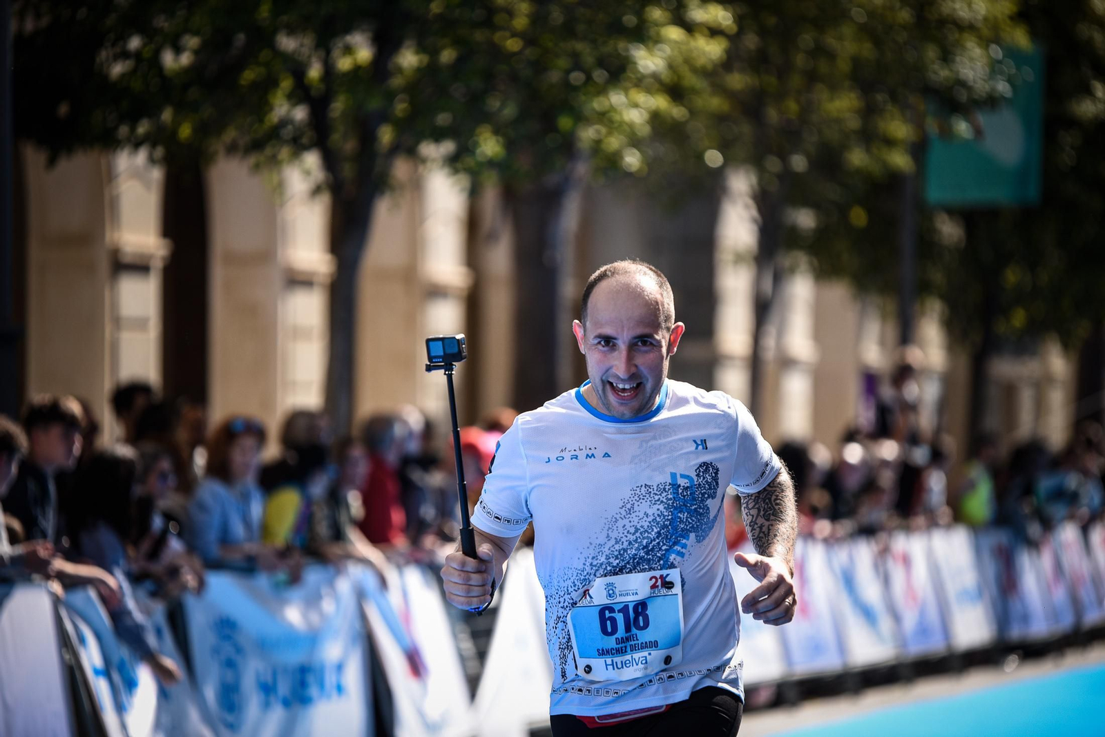 Imágenes de la carrera 21K en Huelva
