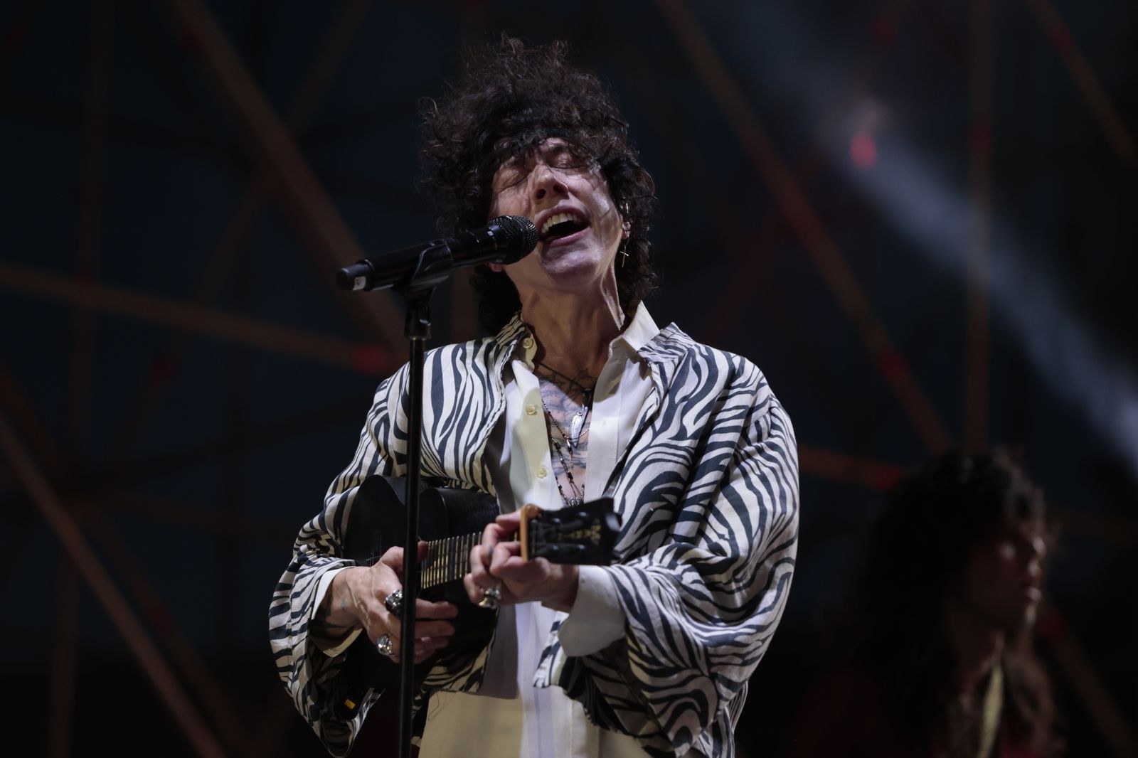 Concierto de LP en el Icónica Sevilla Fest