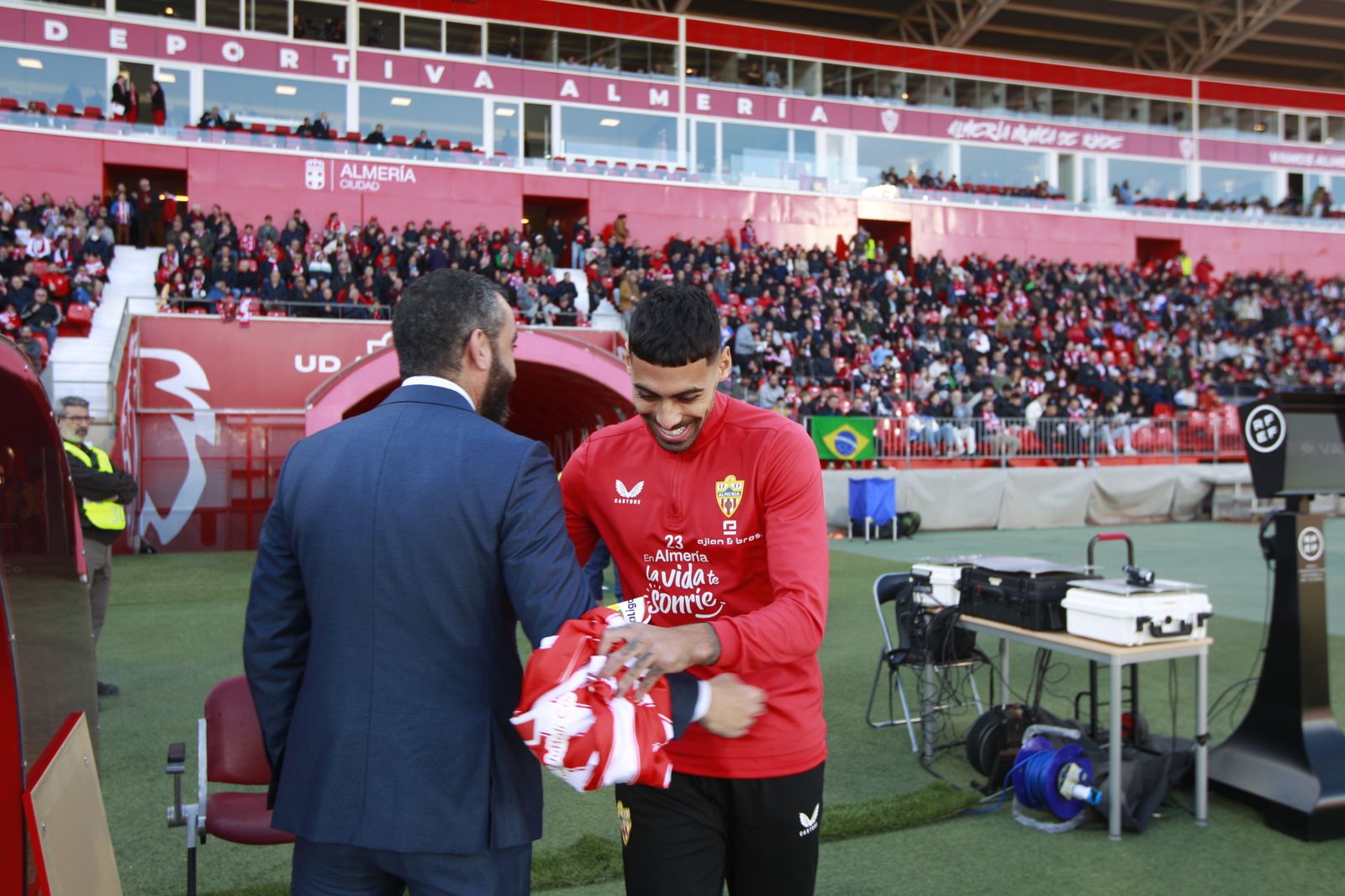 Imágenes de la derrota de la U.D. Almería ante el Villarreal por 0 a 2