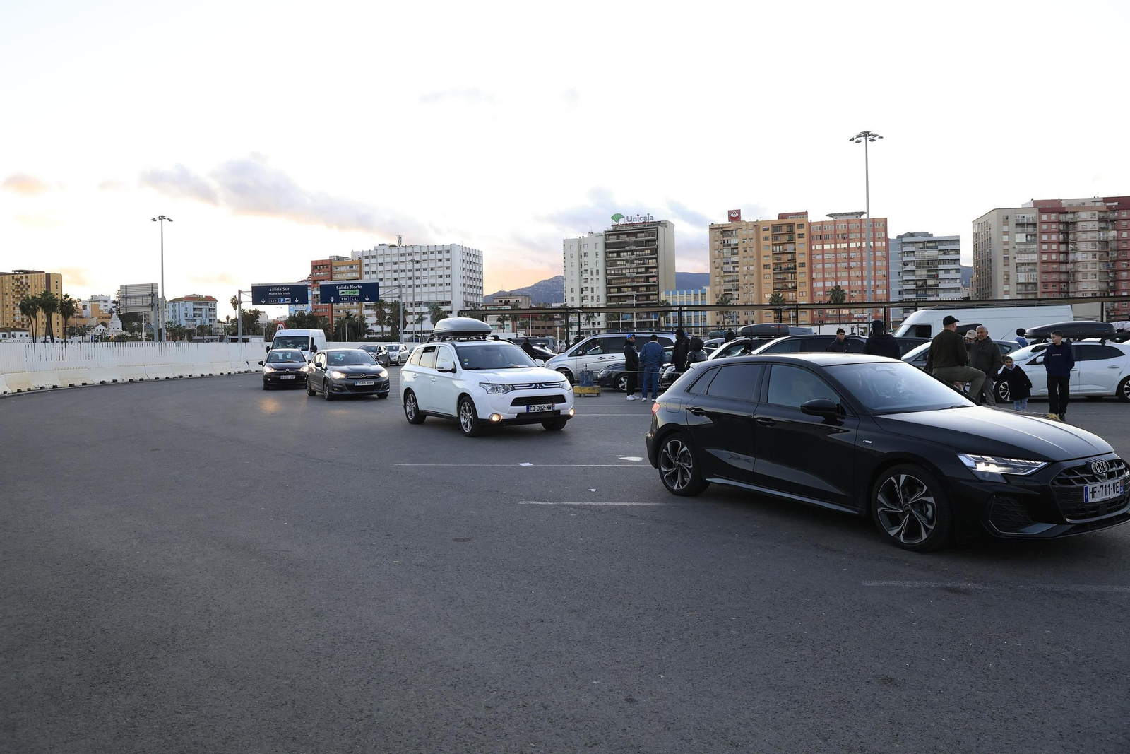 Fotos de la mini OPE de Navidad en Algeciras