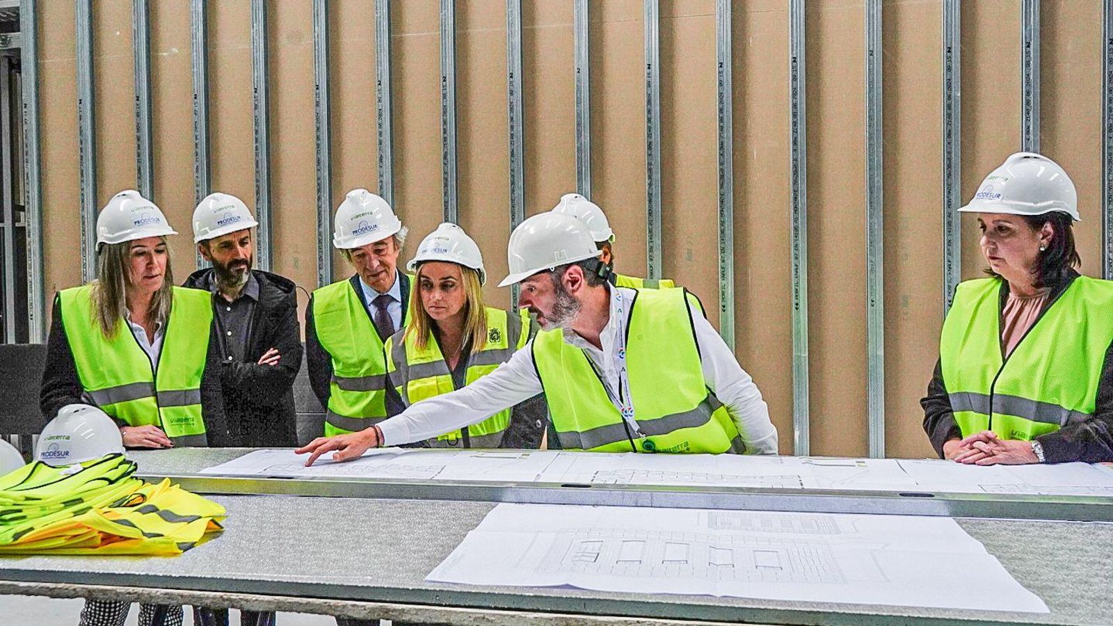 Visita de obra de Junta y Ayuntamiento.