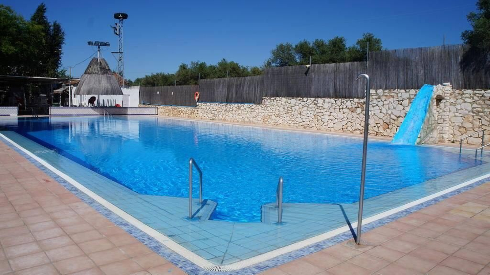 Monturque: Un baño en aguas salinas en El Cañuelo