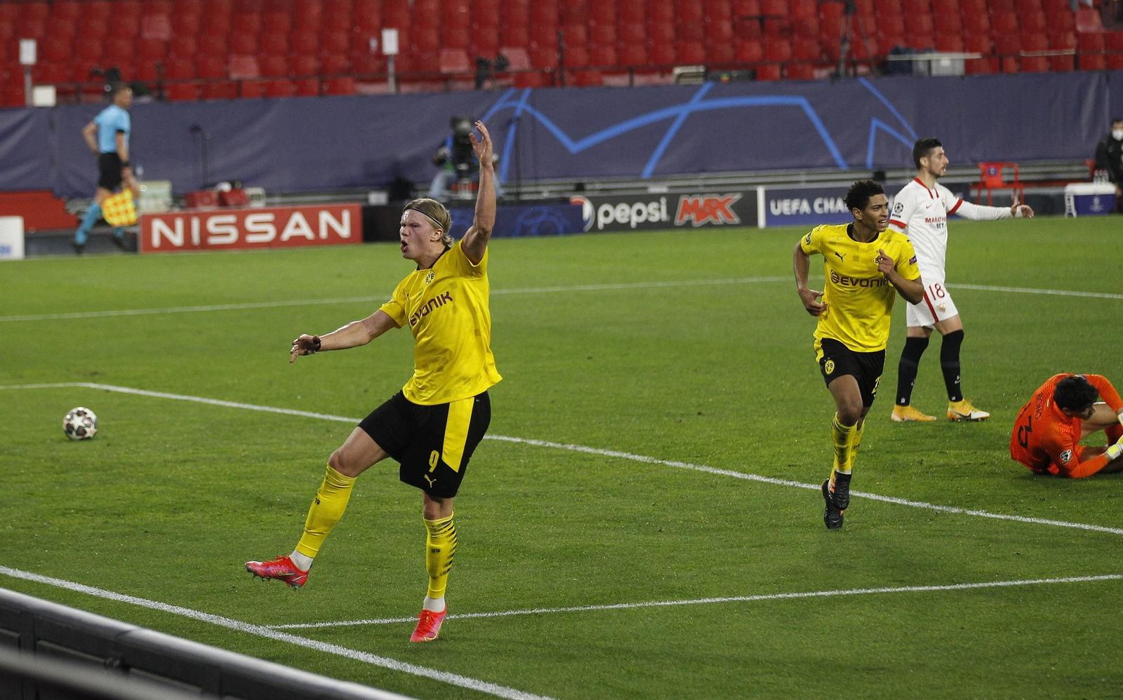 Las imágenes del Sevilla-Borussia Dortmund de Champions